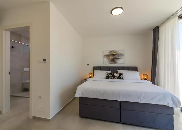 Celi Villa