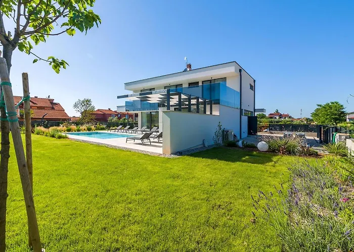 Celi Villa *