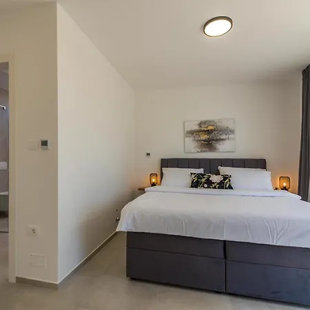 Celi Villa